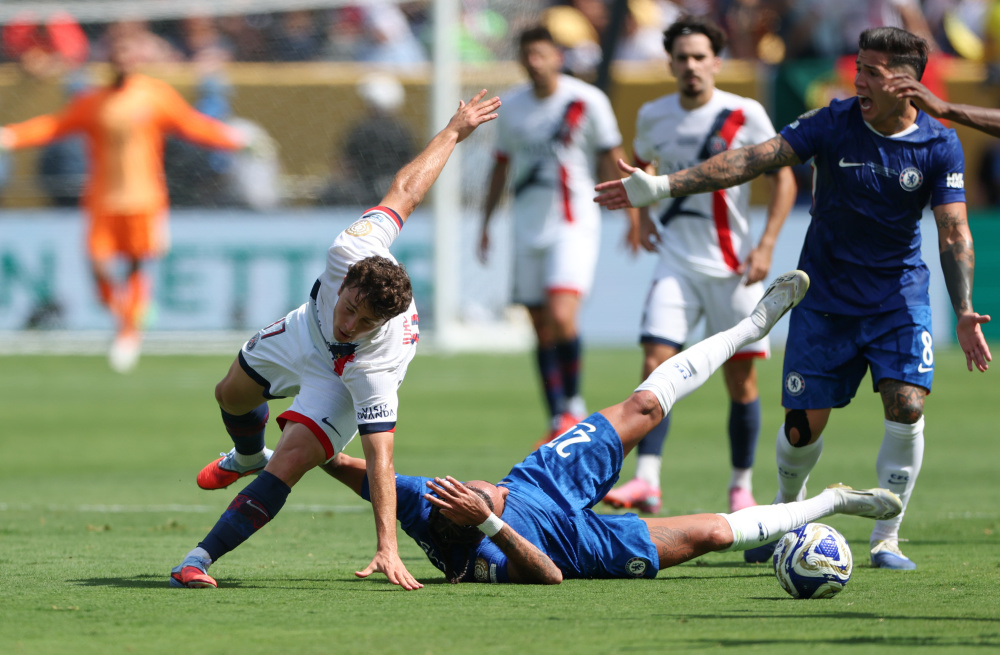 随即又在中 随即又在中