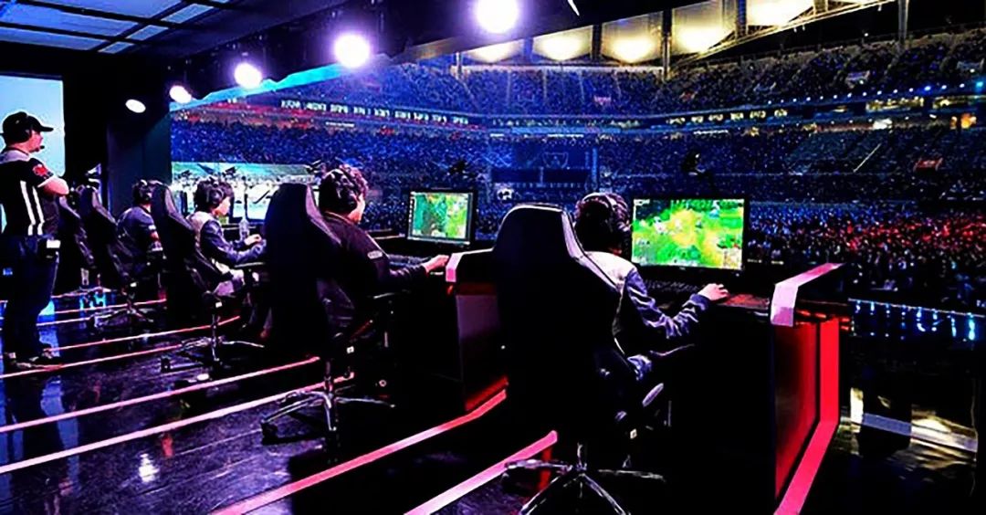 团队配合的 团队配合的