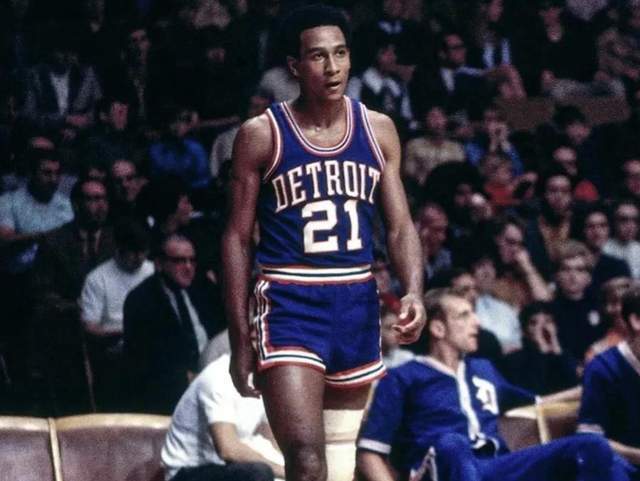 赞助与周边 赞助与周边