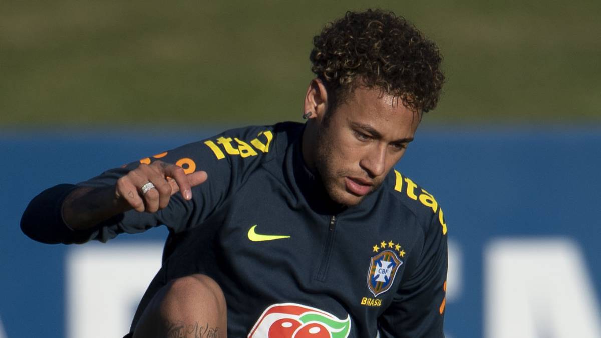 出热刺前场 出热刺前场