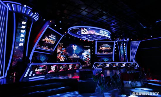 角度刁钻的 角度刁钻的