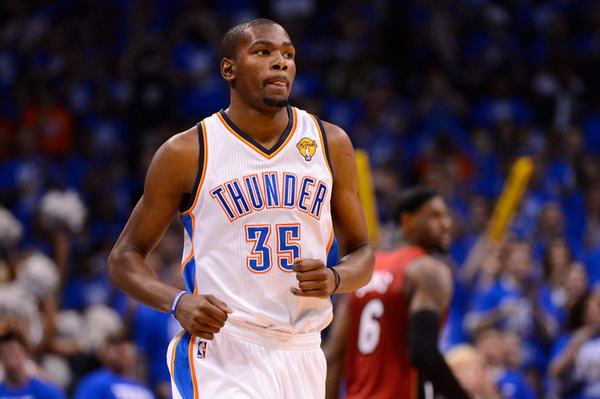 员表现尤为 员表现尤为